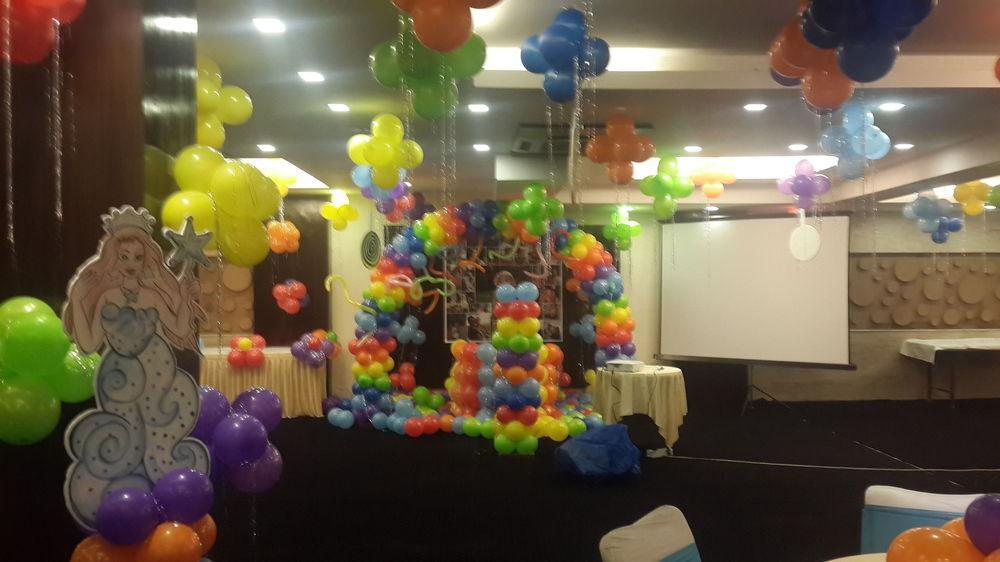 Corporate Regency Hotel New Delhi Buitenkant foto